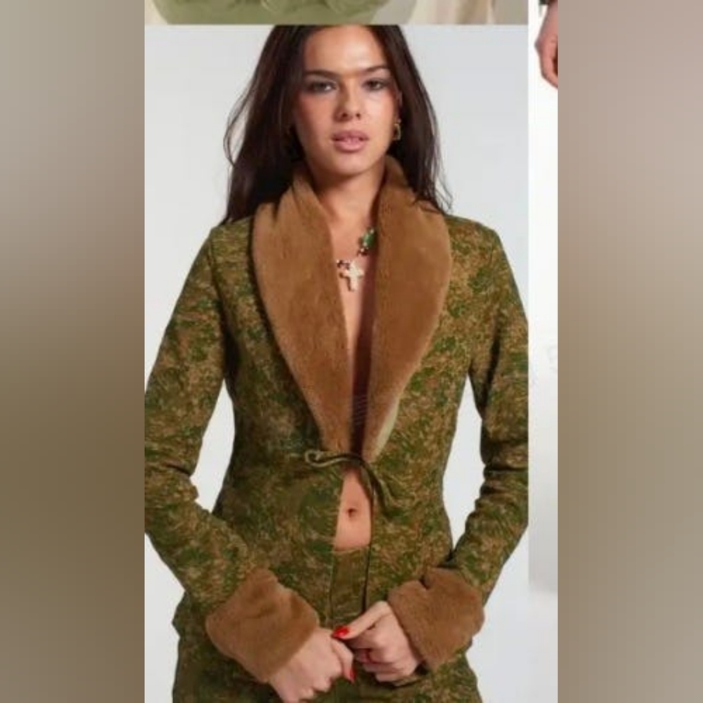 Suede Fuzzy Trim Collar Drawstring Jacket Brown with Paisley Pattern Faux Fur